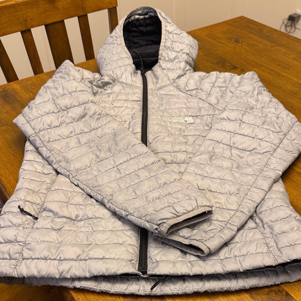 Mountain Hardwear Grey Quilted Jacket